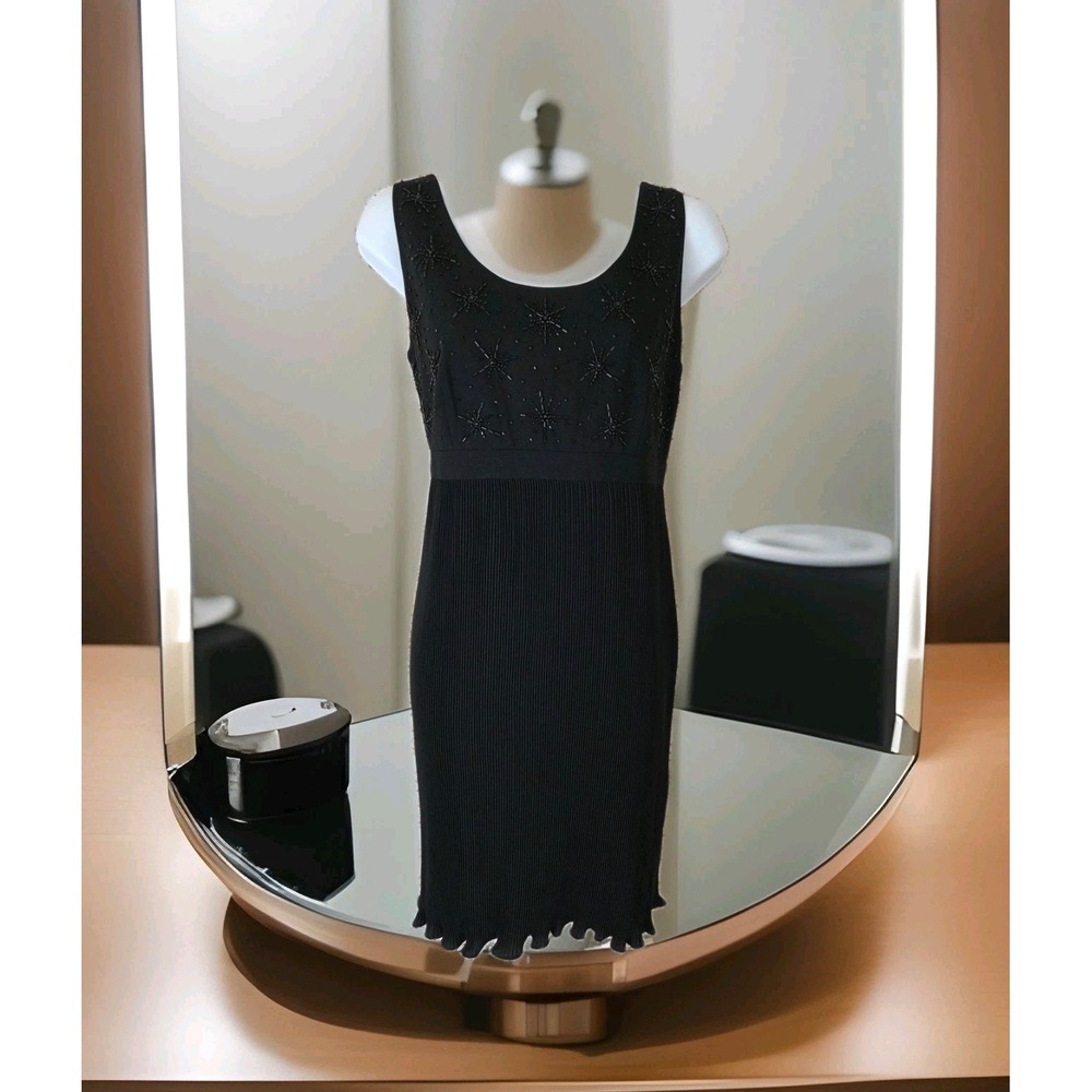 Marianna Cocktail Dress 8 Black Beaded‎ Empire Waist Ribbed Pleats Lettuce Hem